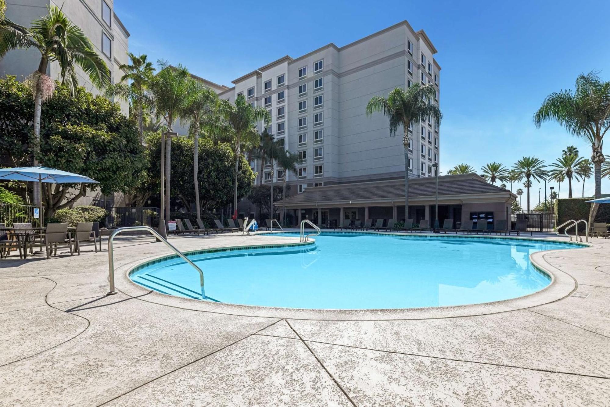 Sonesta Anaheim Resort Area エクステリア 写真